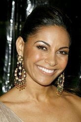 Maggie（莎莉·理查德森饰演）