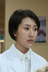 关珊（刘思言饰演）