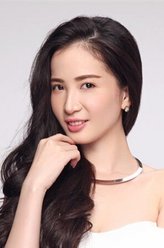 叶初心（彭娜齐饰演）