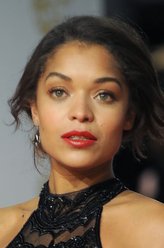 安东尼娅·托马斯（安东尼娅·托马斯饰演）