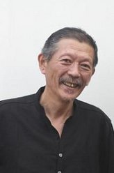 老鬼头（罗京民饰演）