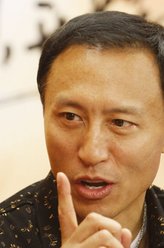 朱阳光（王洛勇饰演）
