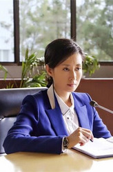 韩冰（刘敏涛饰演）