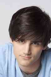 马克西·艾里奇（马克西·艾里奇饰演）