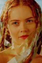 Hera Hilmar（Hera Hilmar饰演）