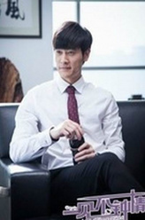 谭礼杰（张勋杰饰演）