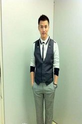 凌风（陈山聪饰演）