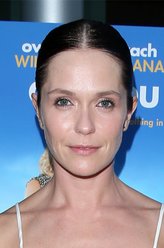 Amy Haller（凯蒂·阿赛尔顿饰演）