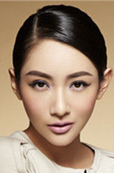 邓玉如（王梓诺饰演）