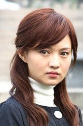 周萍（傅晶饰演）