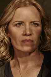 麦迪逊·克拉克（金·迪金斯饰演）