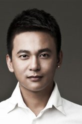 云　铮（崔林饰演）