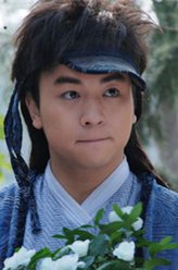 小武∕秋凤梧（释小龙饰演）