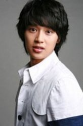 李钟文（李钟文饰演）