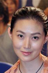 阮小娥（王思懿饰演）