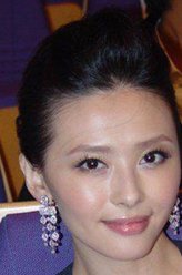 柳含烟（萧淑慎饰演）