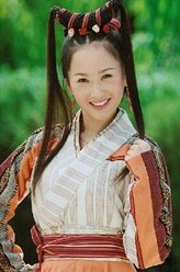 钟灵（杨蕊饰演）