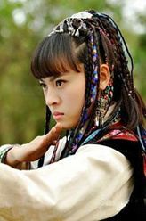 杨阿英（周放饰演）