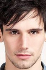 Edward Nygma（科里·迈克尔·史密斯饰演）