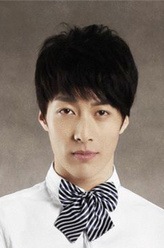 杨金承（杨金承饰演）