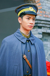 慕容南（杨霖饰演）