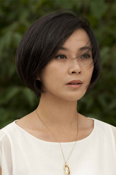 李姿（苏岩饰演）