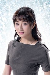 黄馨月（吕星辰饰演）