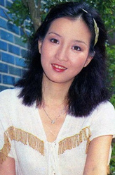 黄杏秀（黄杏秀饰演）