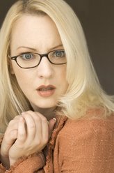 贝弗利（温迪·麦丽登·康薇饰演）