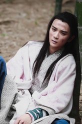 林平之（陈汛饰演）