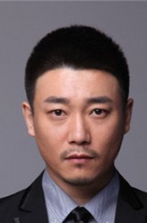 李冬天（李博饰演）