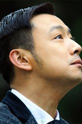 杨景修（曹炳琨饰演）