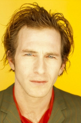 Jim Winshaw（保罗·凯耶饰演）