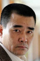 李宏伟（李宏伟饰演）