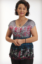 曹玉芳（徐美玲饰演）