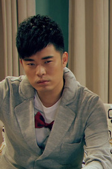 曾小贤（陈赫饰演）