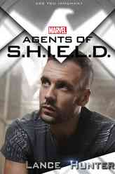 兰斯·亨特（尼克·布拉德饰演）