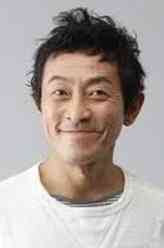 上野教导主任（半海一晃饰演）