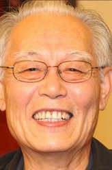张勇手（张勇手饰演）