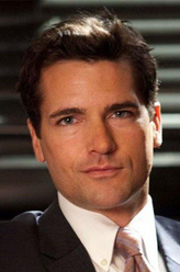 格雷森·肯特（杰克逊·赫斯特饰演）