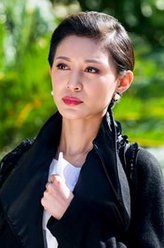 沈芮（侯璎珏饰演）