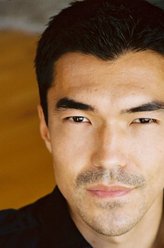 伊恩·安东尼·代尔（伊恩·安东尼·代尔饰演）