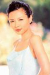 朱莉亚（陈孝萱饰演）