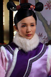 乔颂芝（刘钇彤饰演）