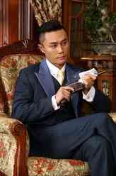 瑞年（章贺饰演）