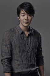 车锡勋（权相宇饰演）