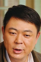 车队长（高亚麟饰演）