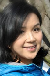 晨晓母亲（滕爱弦饰演）