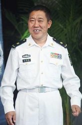 申东良（杜旭东饰演）