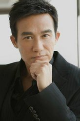易安之（李子雄饰演）